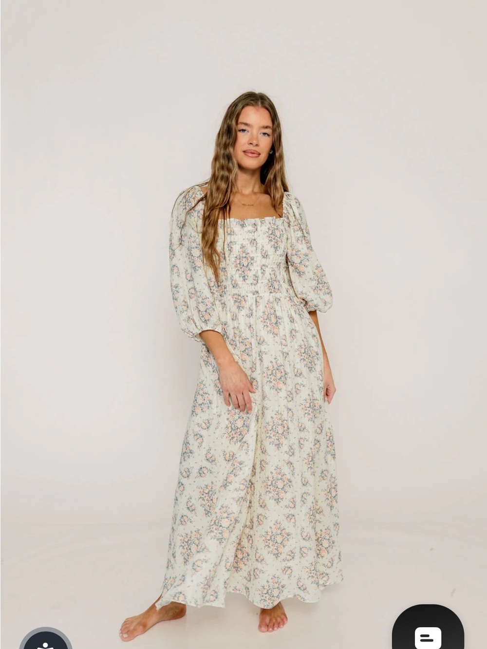 Floral Puff-Sleeve Maxi Dress in Cream and Pink - Picture 5 of 6